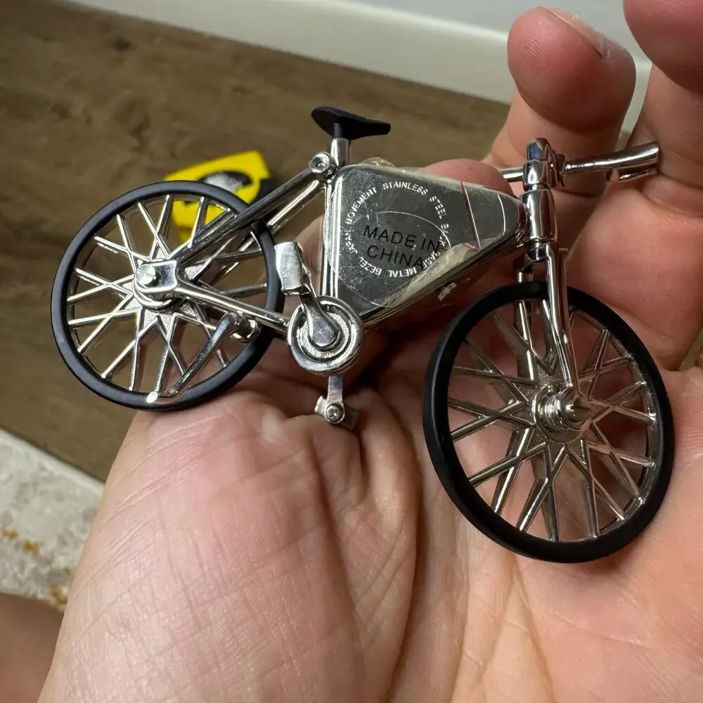 Vintage Miniature Desk Clock Quartz Silver / Black Bicycle Bike Standing Decor